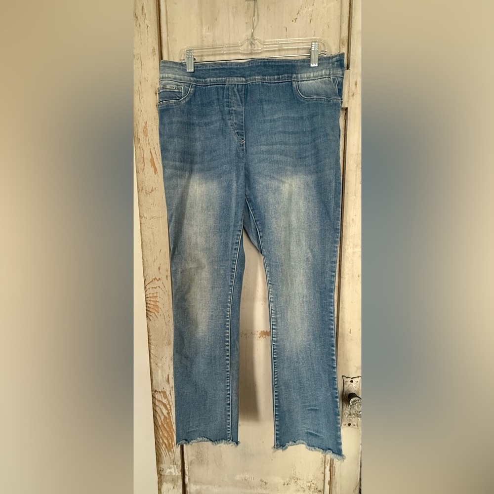Coco  and Carmen Elastic wide  Waist jeans size L